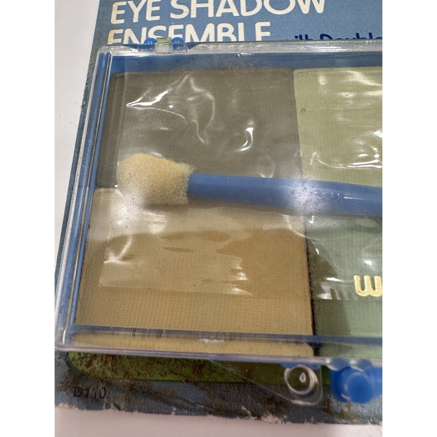 VINTAGE *NEW* 1970's House of Westmore 4-Eye Shadow Green Ensemble