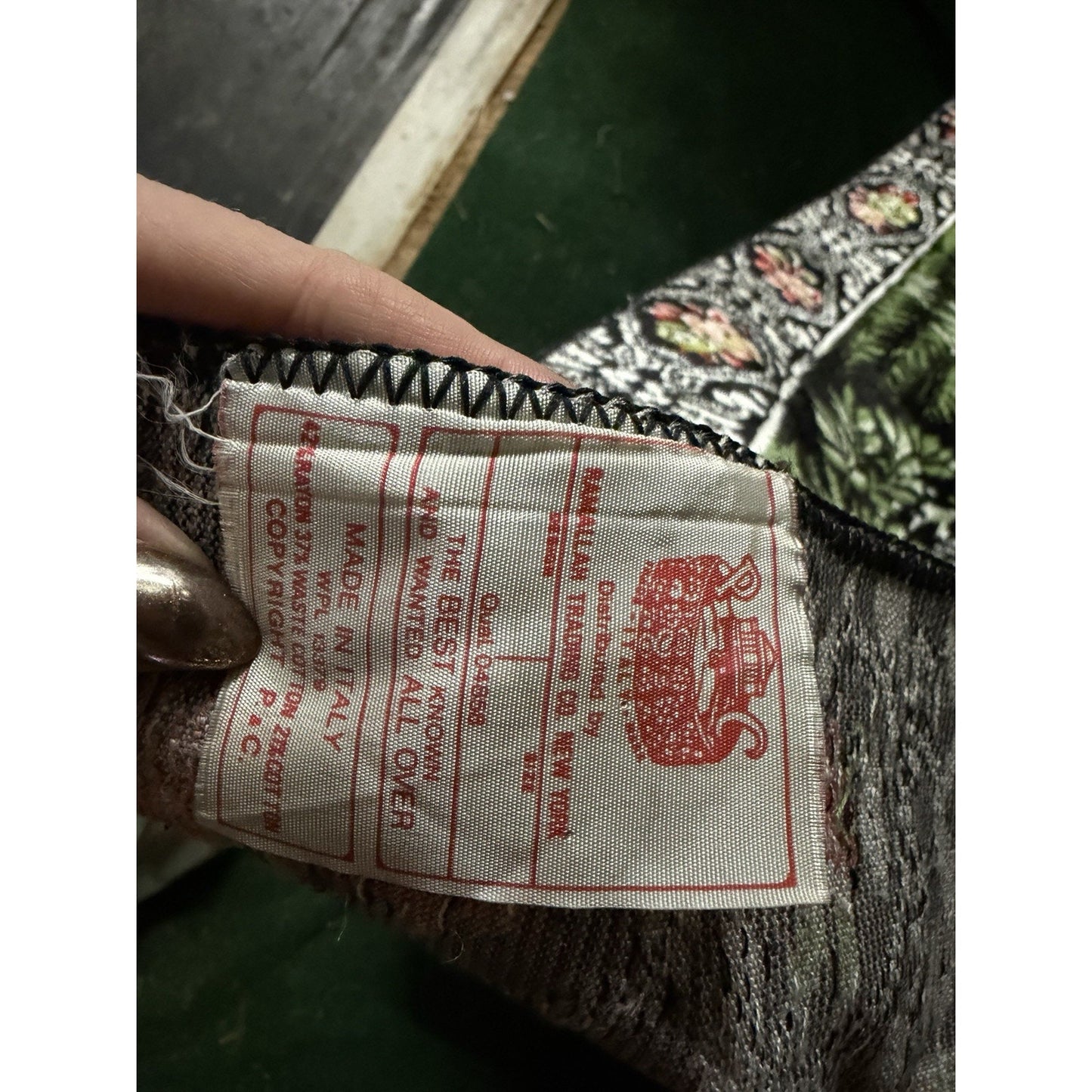 VINTAGE *PRISTINE* 1960's Party Italian Velvet Tapestry