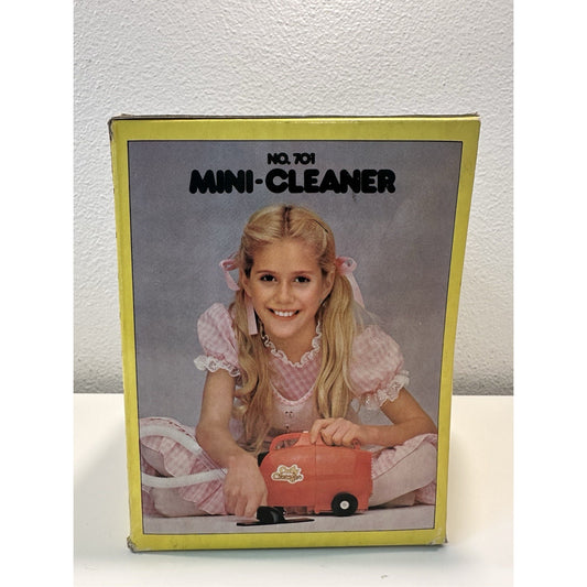 VINTAGE *NEW* In My Little House Battery Mini Vacuum Cleaner Toy Daewoo