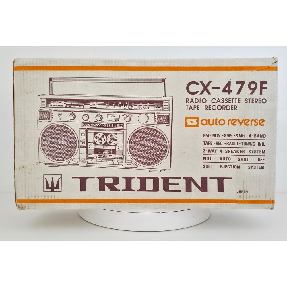 VINTAGE *NEW* 1980's Trident CX-479F Multi-Voltage FM Radio Cassette Boombox
