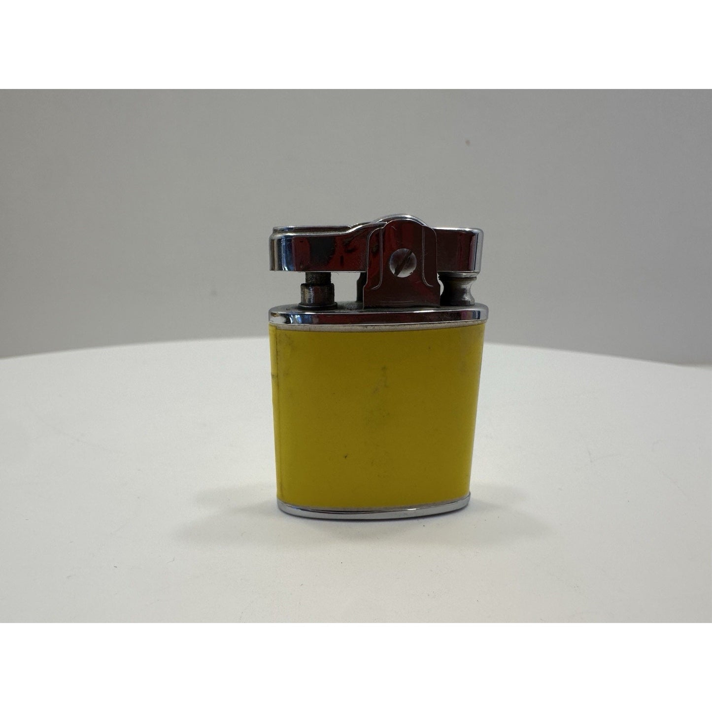 VINTAGE *NEW* 1956 Royal Star Lighter Yellow