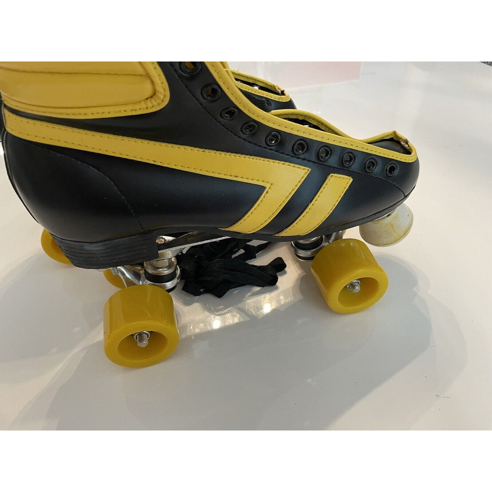 VINTAGE *NEW* 1970's Hot Shot Vinyl Demi-Boot Roller Skates- Men's 8/Women's 10