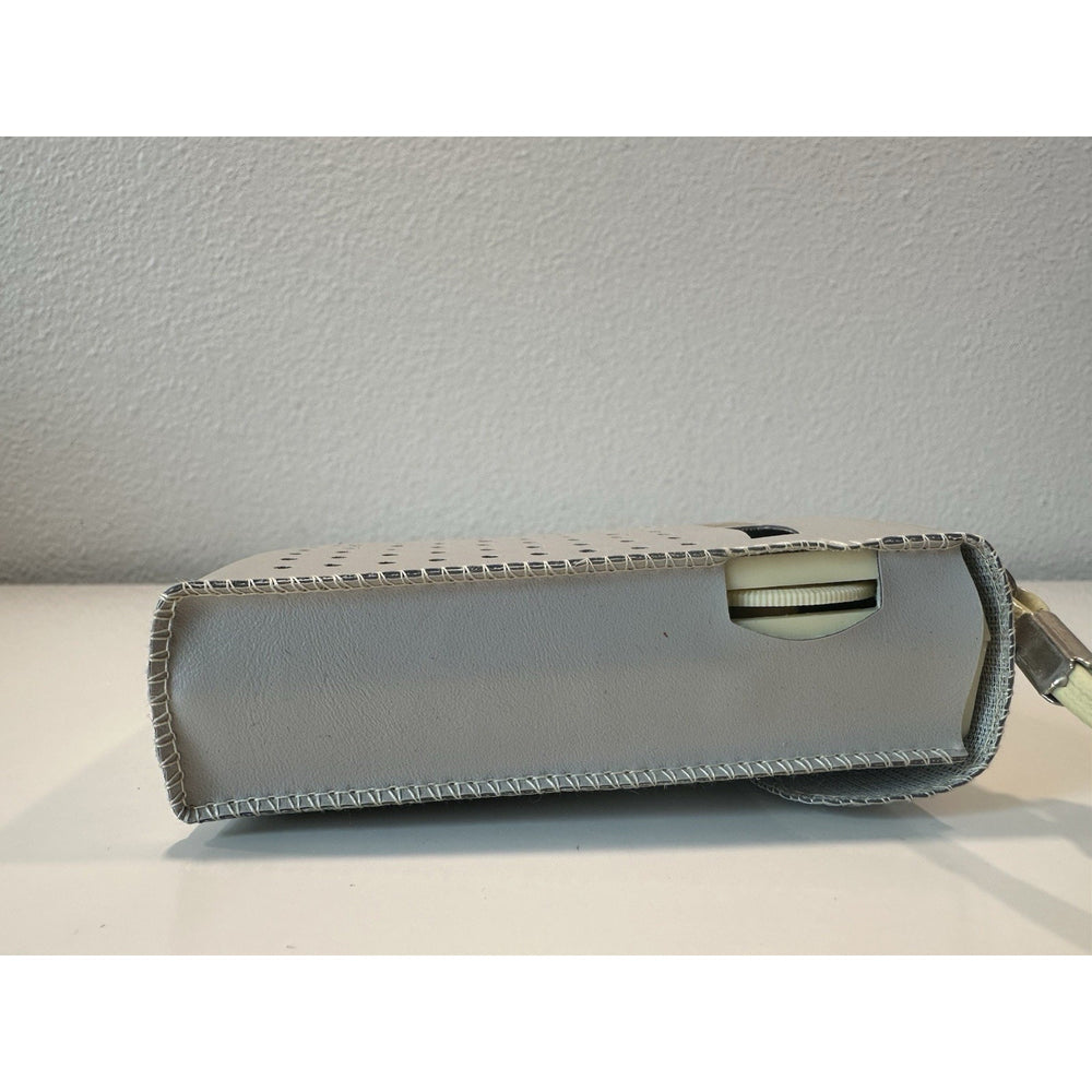 VINTAGE *NEW* 1970's Four Star FS-8 Solid State Radio in Gray