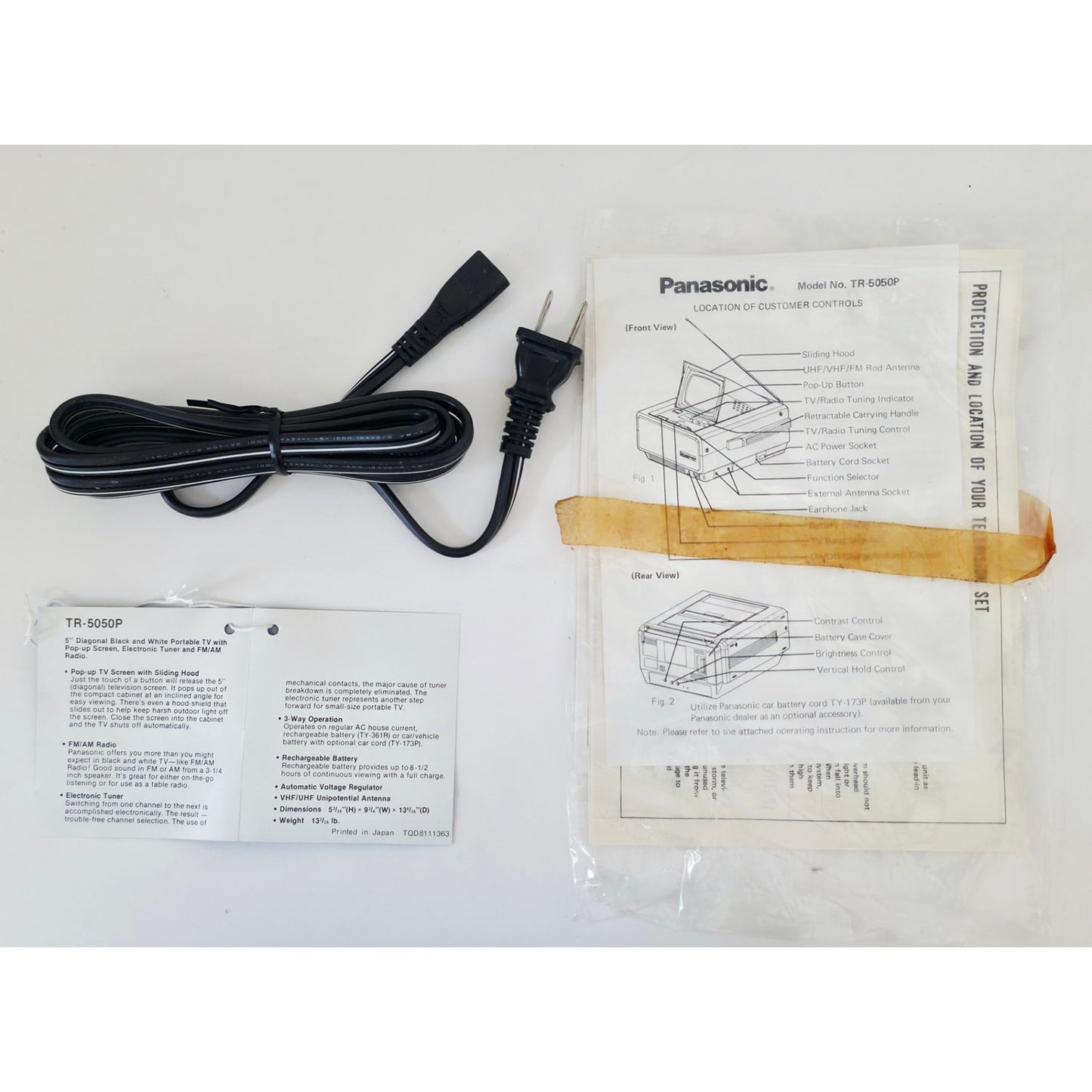 VINTAGE *PRISTINE* '1981 Panasonic TR-5050P Portable Popup TV Radio AM/FM