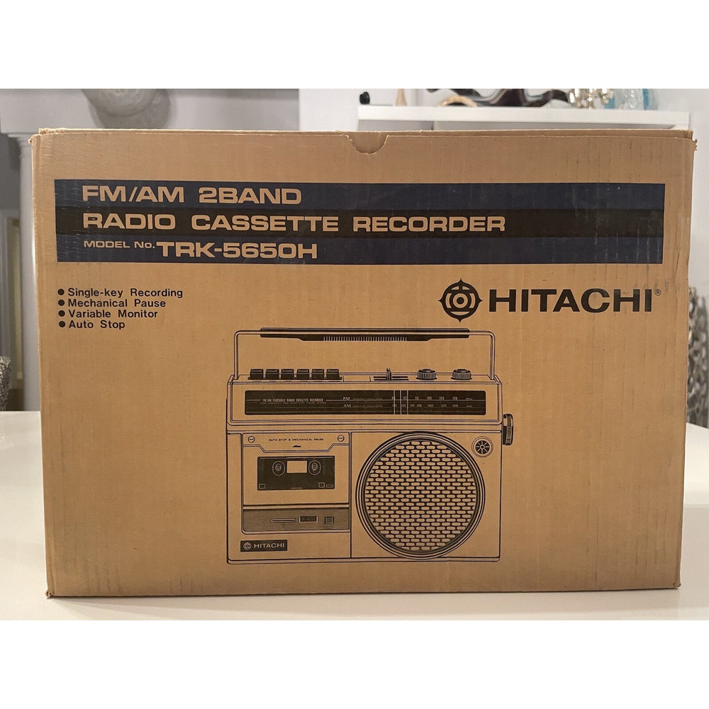 VINTAGE *NEW* 1980's Hitachi TRK-5650 AM/FM Cassete Stereo