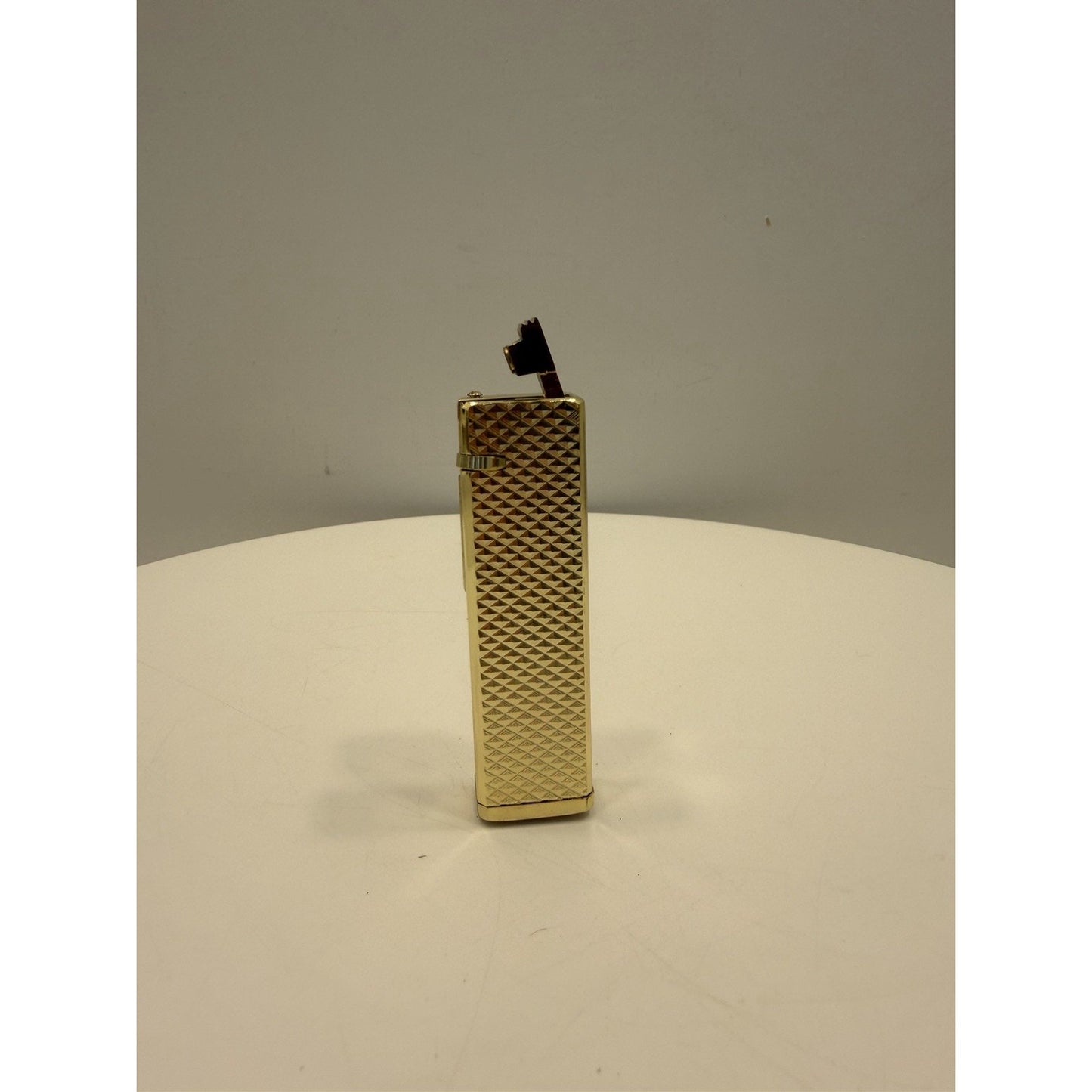 VINTAGE *NEW* 1950's Laurel Gold Textured Super Lighter