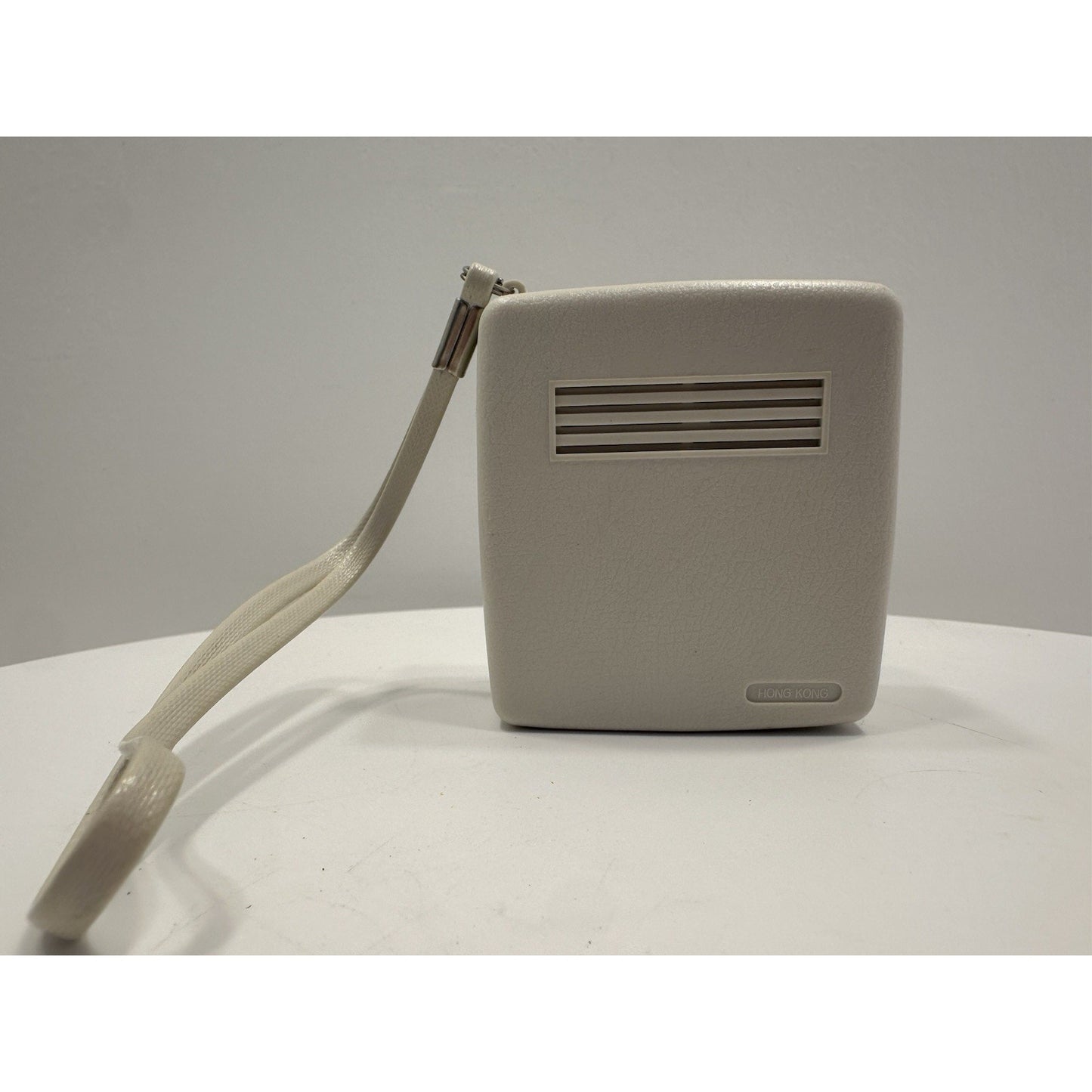 VINTAGE *NEW* 1960's MUSTANG AM Micro Solid State Transistor Radio White