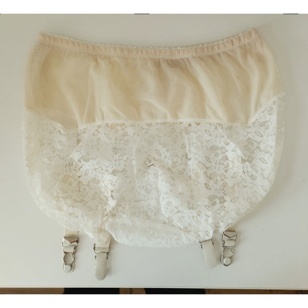 VINTAGE *NEW* 1960's Empire Foundation Women's Cream & Lace Panty w/Garter Size L