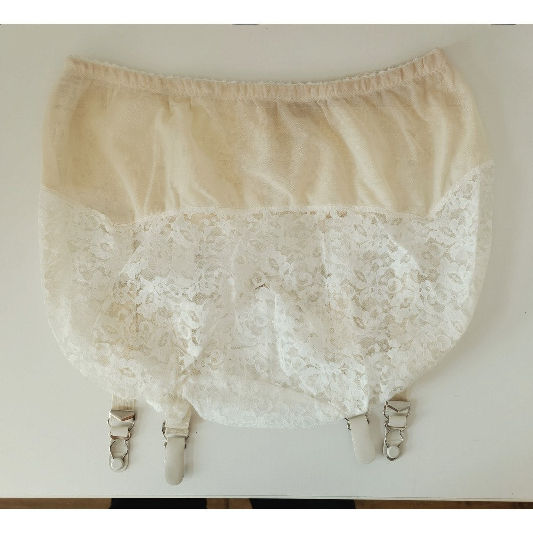 VINTAGE *NEW* 1960's Empire Foundation Women's Cream & Lace Panty w/Garter Size L