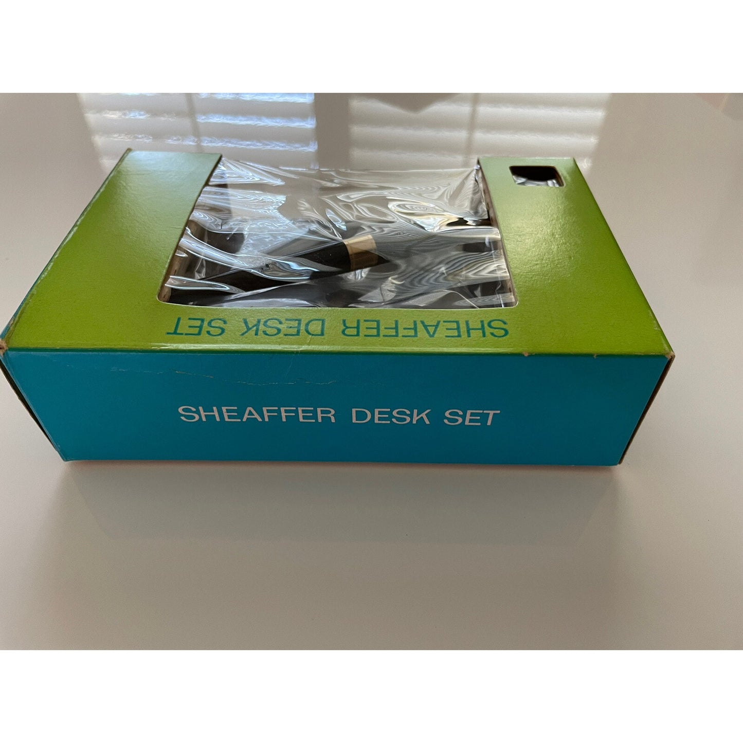 VINTAGE *NEW* 1970's Sheaffer Imperial Desk Set with Medium Point