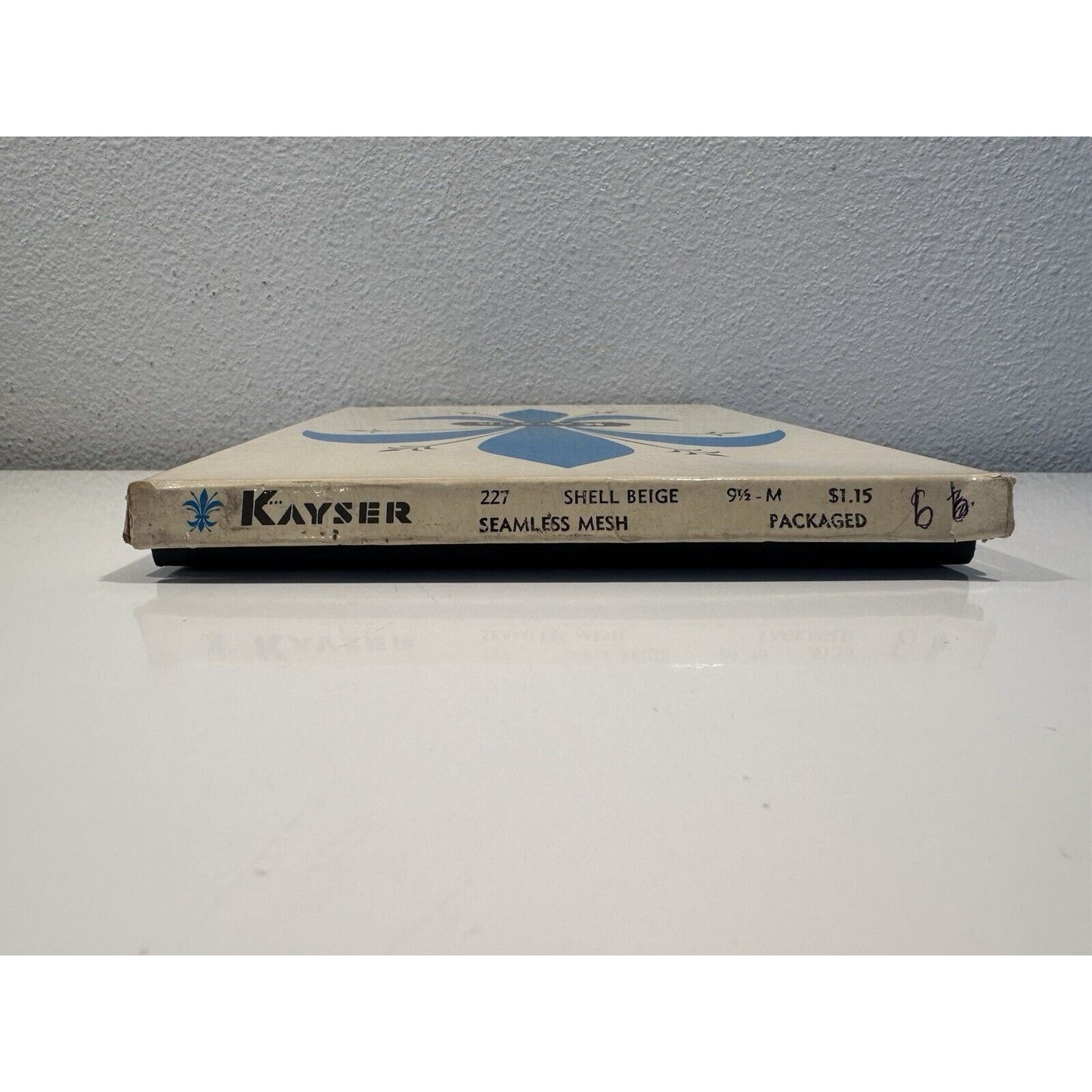 VINTAGE *NEW* Kayser Hosiery Seamless-Shell Beige Sz 9.5 X 6