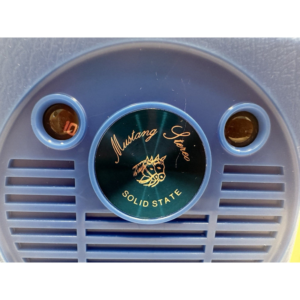 VINTAGE *NEW* 1960's MUSTANG AM Micro Solid State Transistor Radio