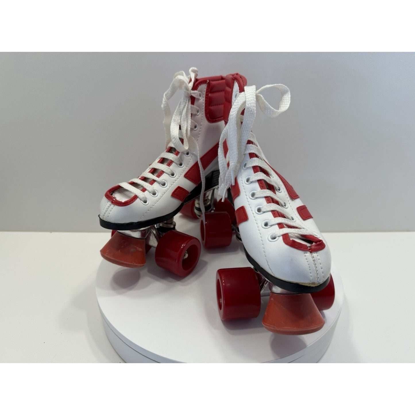 VINTAGE *NEW* 1970's Hot Shot Vinyl Demi-Boot Roller Skates-Women's Size 7