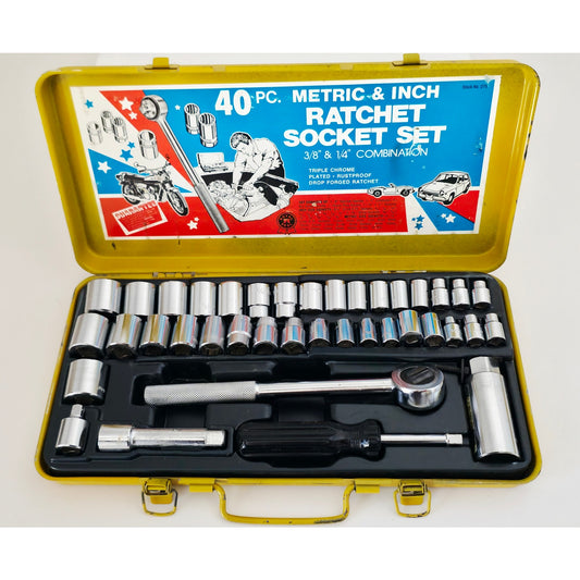 VINTAGE *NEW* 1970's 40 Piece Metric and Inch Rachet Socket Set Triple Chrome