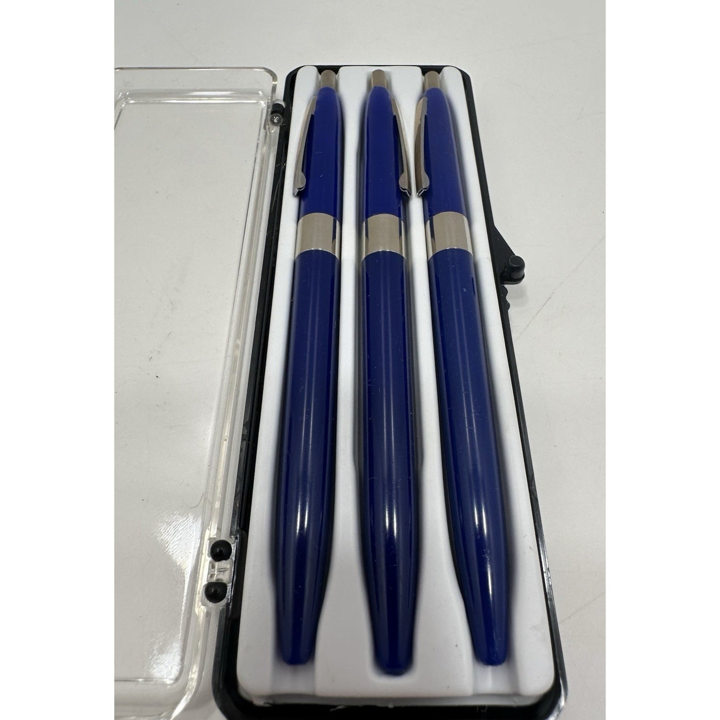 VINTAGE *NEW* Set of 3 Kwik Klik Ballpoint Pens in Case Blue/Silver USA