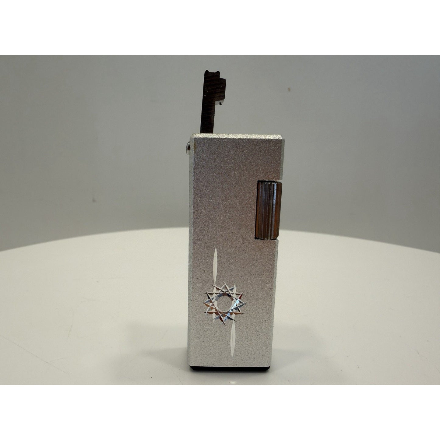 VINTAGE *NEW* 1950's Capri w/Design Silver/Silver Butane Japanese Lighter