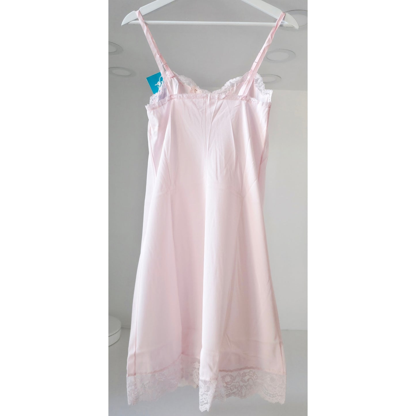 VINTAGE *NEW* 1960's Kayser Light Pink Slip w/ White Lace 100% Nylon Size 32