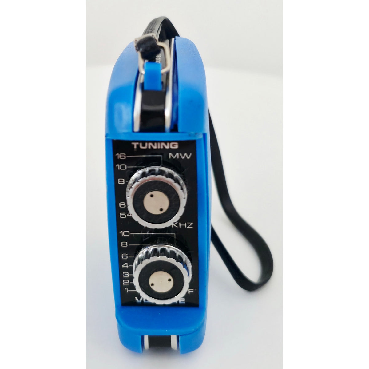 VINTAGE *NEW*1970's Four Star FS-7 Red Solid State AM Transistor Radio