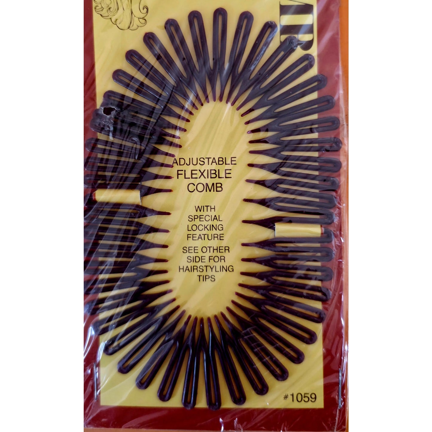 VINTAGE *NEW* 1975 Goody Nylon Flexible Combs on Card