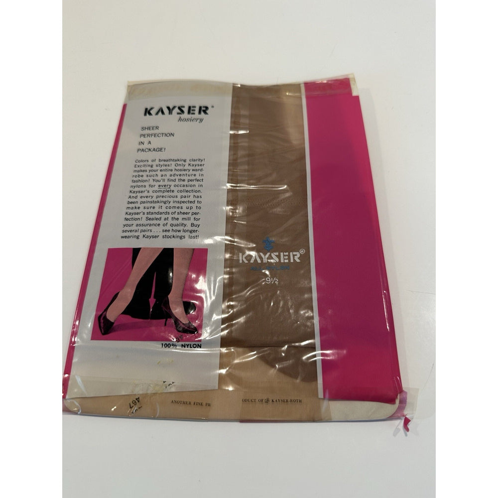 VINTAGE *NEW* 1950's Kayser Hosiery Seamless-Self Service Shell Beige Sz 9.5 X3