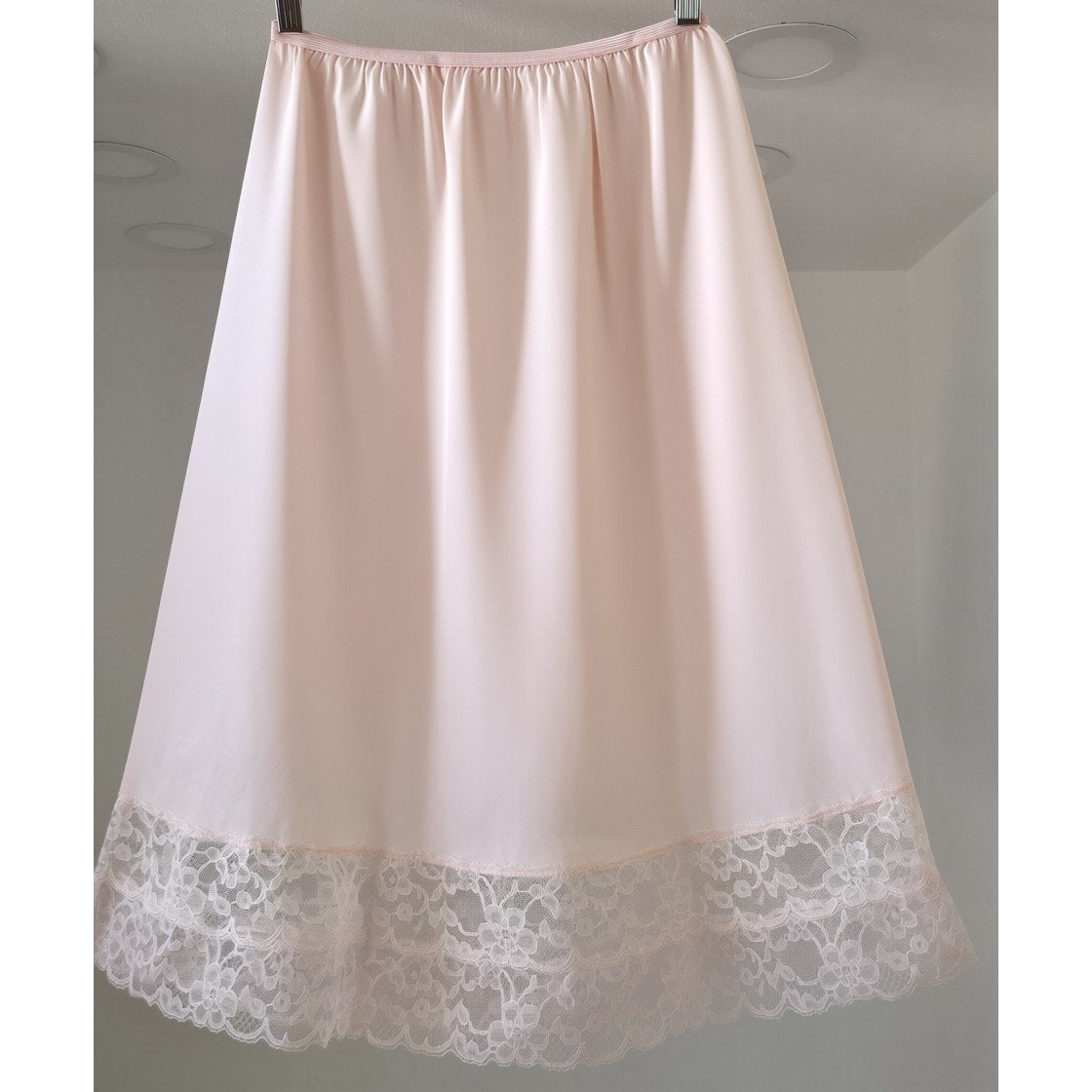 VINTAGE *NEW* 1960's Women's Light Pink with Lace Trim Slip | Skirt Size L