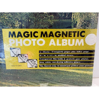 VINTAGE *NEW* 1960's Magnetic Photo Album 20 Pages Park Scene