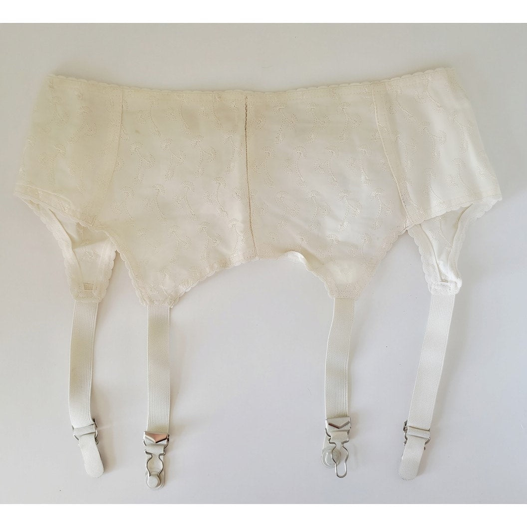 VINTAGE *NEW* 1960's Empire Foundation Cream Garter Belt w/Flowers Size L (28)