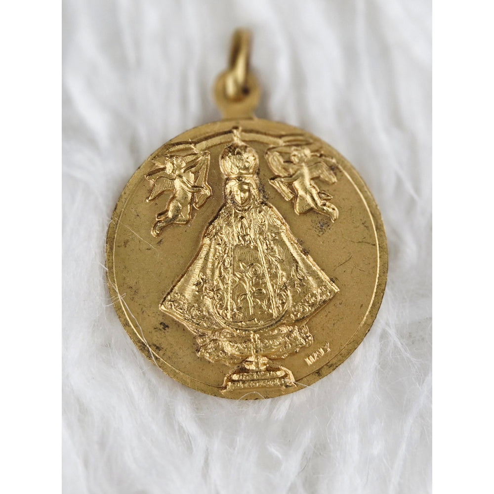 VINTAGE *NEW* 1950's Our Lady of San Juan de Las Lagos Gold-Toned Pendant 1.25"