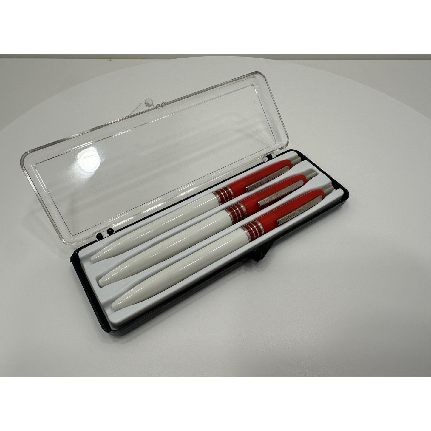 VINTAGE *NEW* Set of 3 Kwik Klik Ballpoint Pens in Case Red/White USA