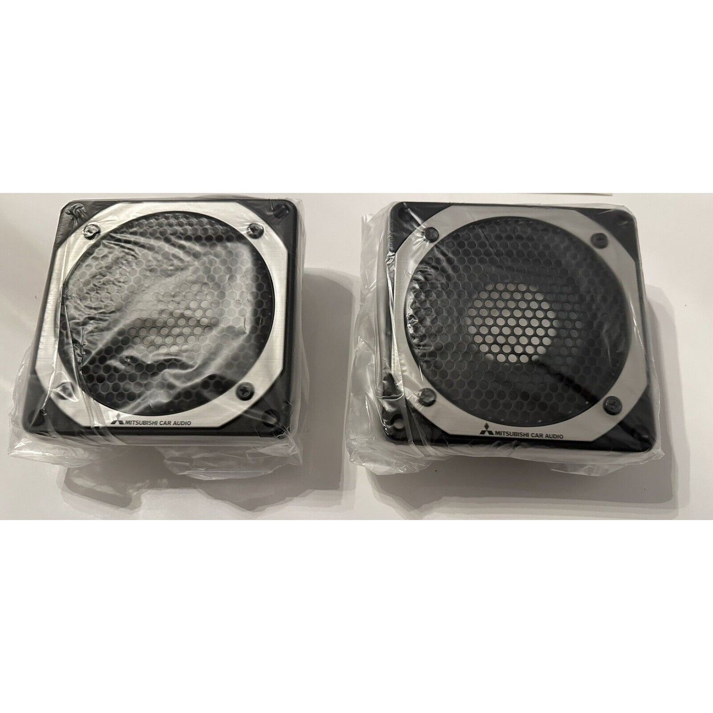 VINTAGE 'NEW' 1980's Mitsubishi Car Audio SG-10WA-4EM Round Dual Cone