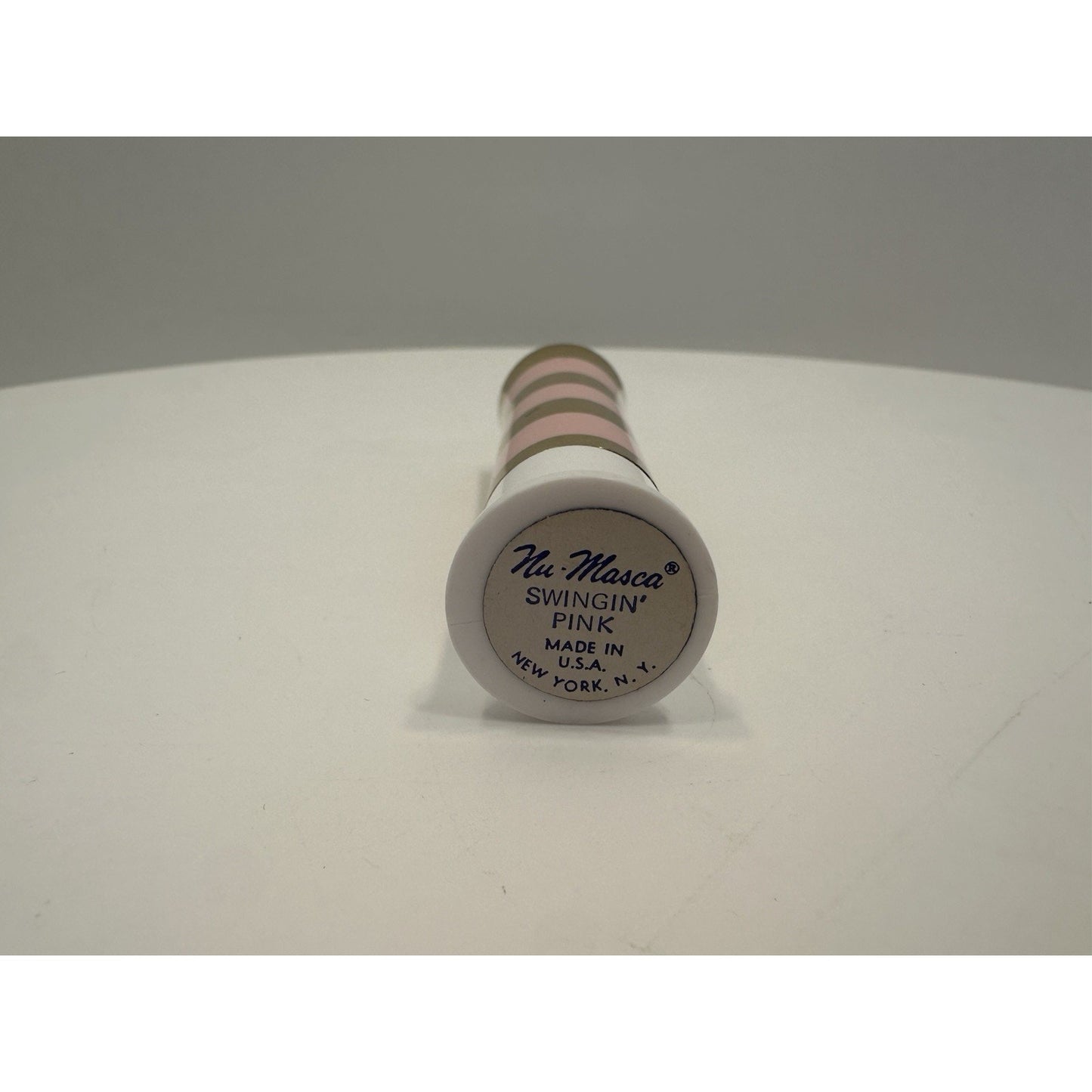 VINTAGE *NEW* 1970's Nu-Masca Swingin' Pink Lipstick USA
