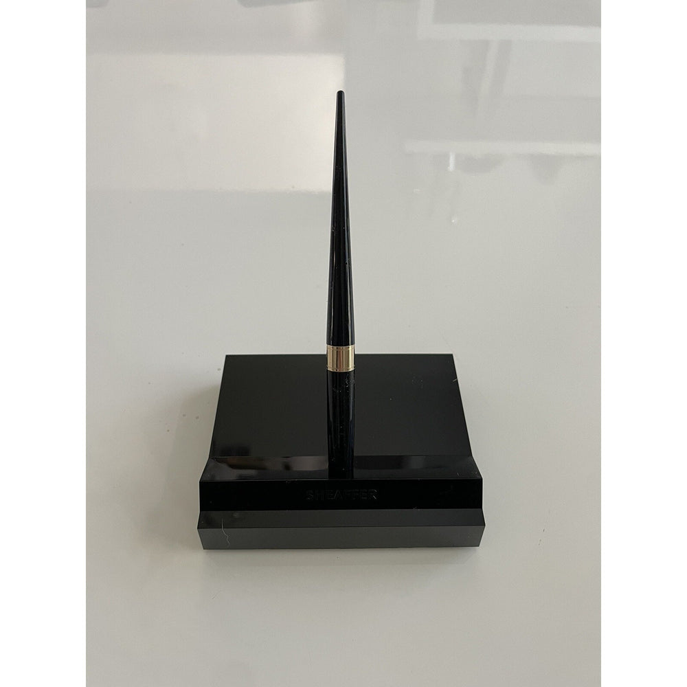 VINTAGE *NEW* 1970's Sheaffer Imperial Desk Set with Medium Point