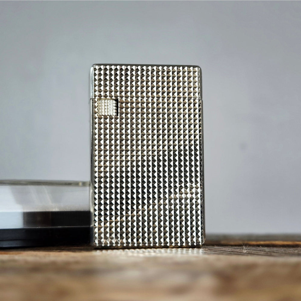 VINTAGE *NEW* 1960's Hadson Triumph Silver Textured Lighter Japan