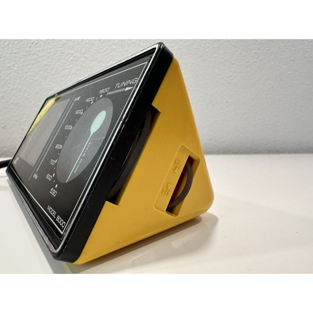 VINTAGE 1970's Pristine JVC 8000 Triangular Shaped Portable AM Radio-Yellow/Black
