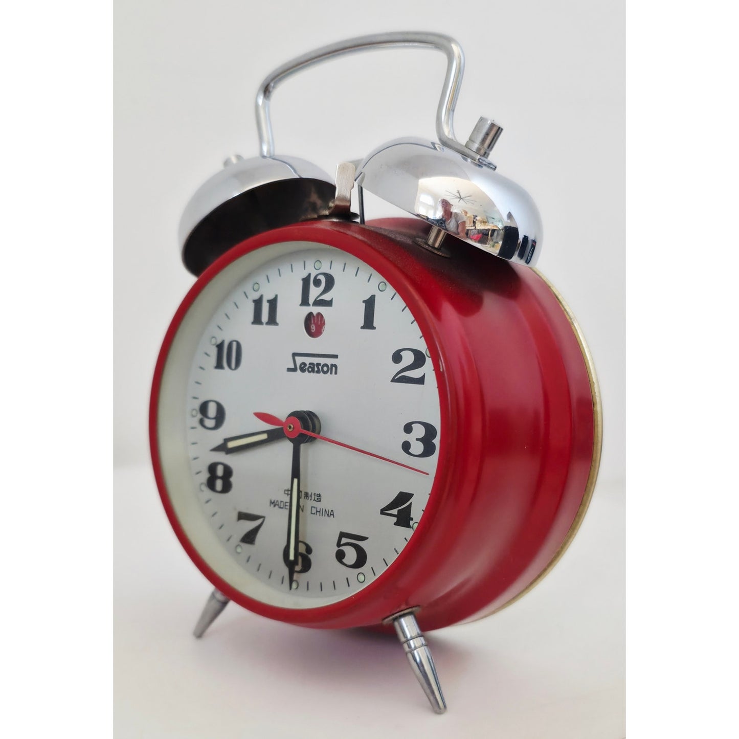 VINTAGE *PRISTINE** 1970's Alan Roberts Double Bell Keywound Alarm Clock Red