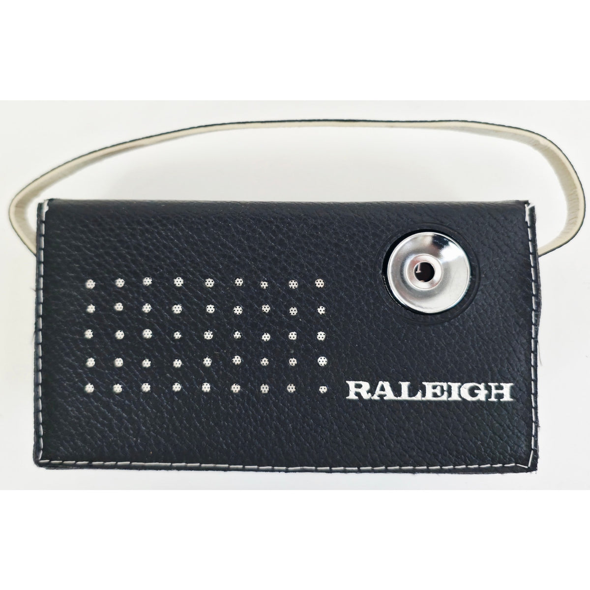 VINTAGE *NEW* 1960's Raleigh 15 Model 1540 Transistor AM Radio with Travel Case