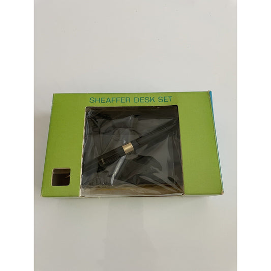 VINTAGE *NEW* 1970's Sheaffer Imperial Desk Set with Medium Point