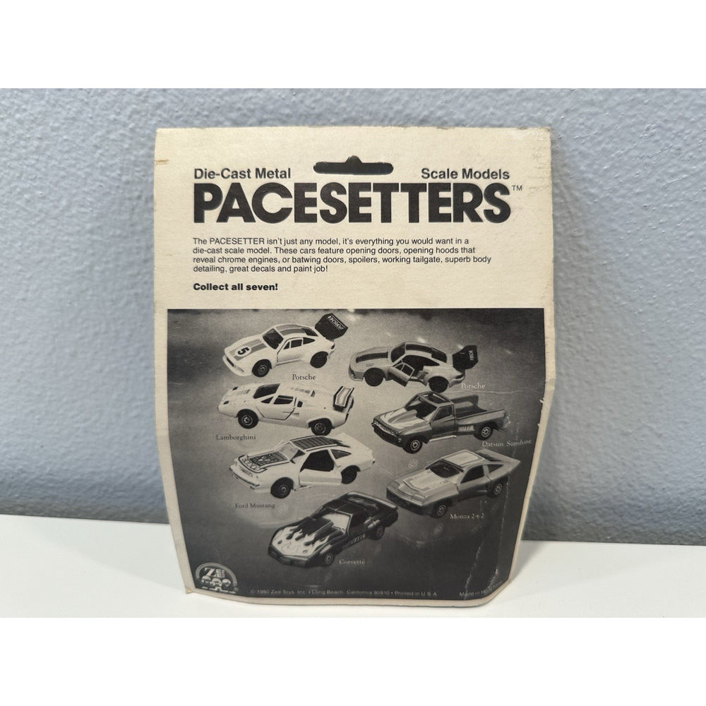 VINTAGE *NEW* 1985 Zee Pacesetter Porsche Free Wheeling 1/64 Diecast Car