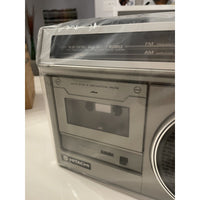 VINTAGE *NEW* 1980's Hitachi TRK-5650 AM/FM Cassete Stereo