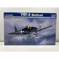 VINTAGE *NEW* Trumpeter 02256 1:32 F6F-3 Hellcat Model Kit