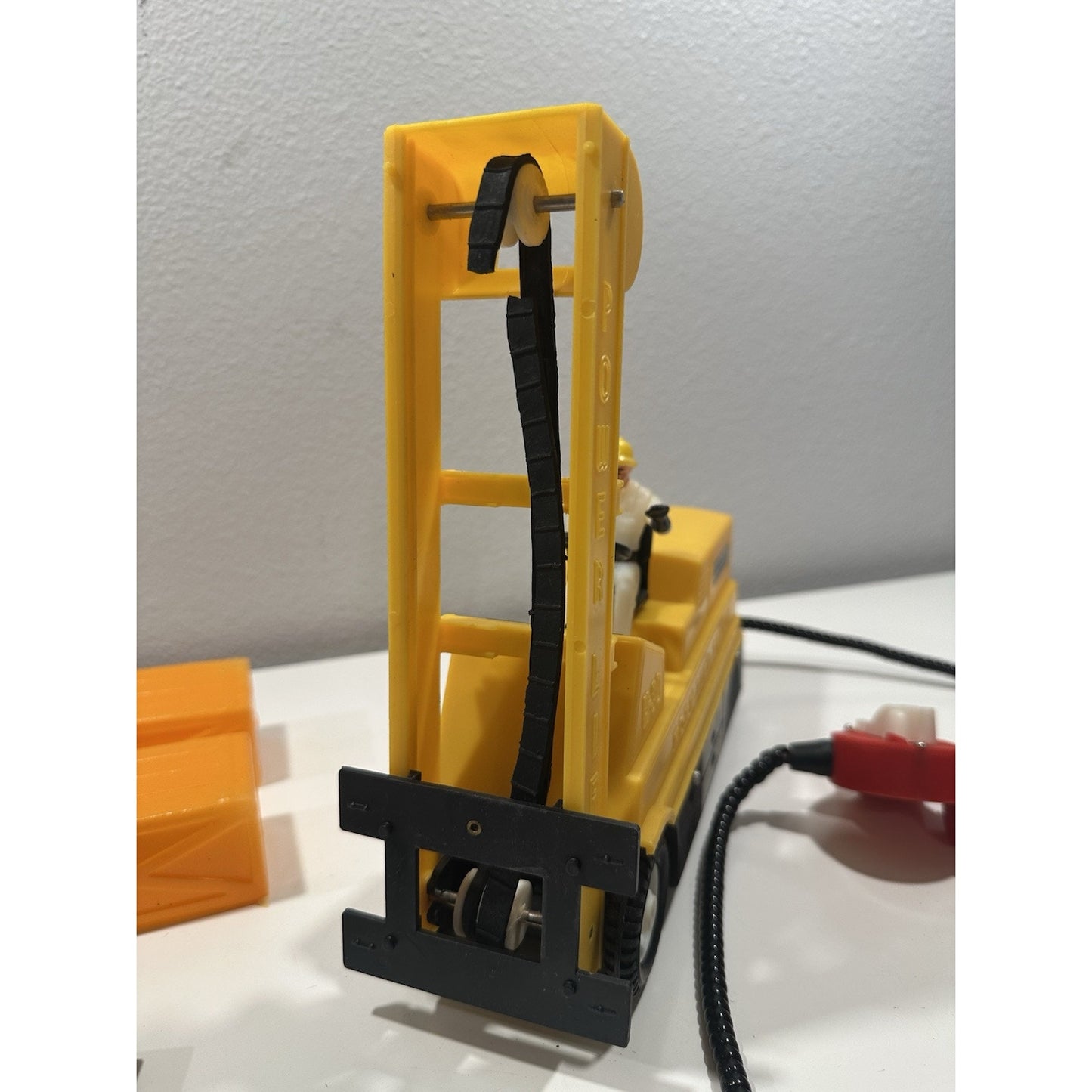 VINTAGE 1970's Hercules Remote Control Battery Fork Lift Truck Toy