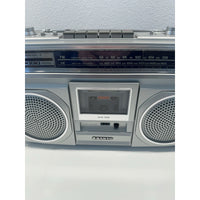 VINTAGE *NEW* 1980's Sanyo Boombox M9924 am/fm Cassette Boombox Ghettoblaster