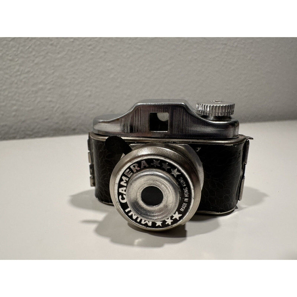 VINTAGE *NEW* 1970's Set of Micro Miniature Metal Working Cameras Japan