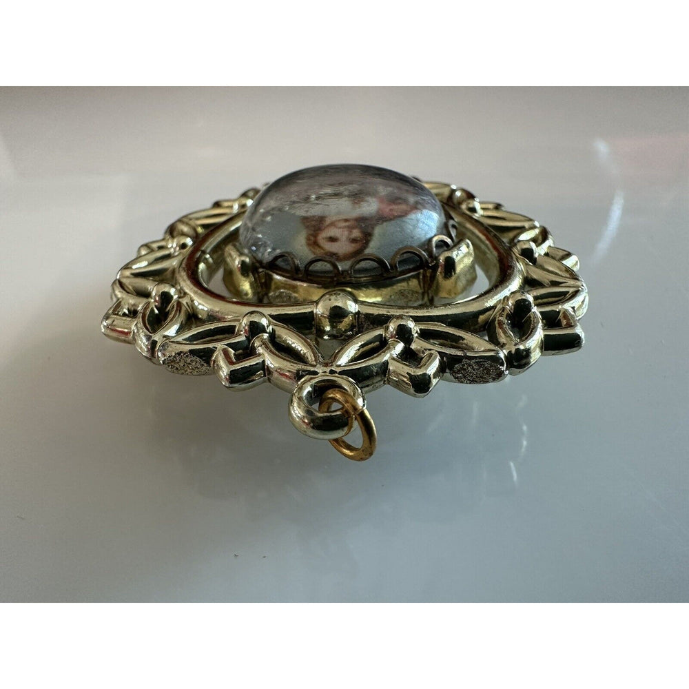 VINTAGE *NEW* Open-Work Gold-Tone Heart Pendant with Jesus/Joseph Art Spinner