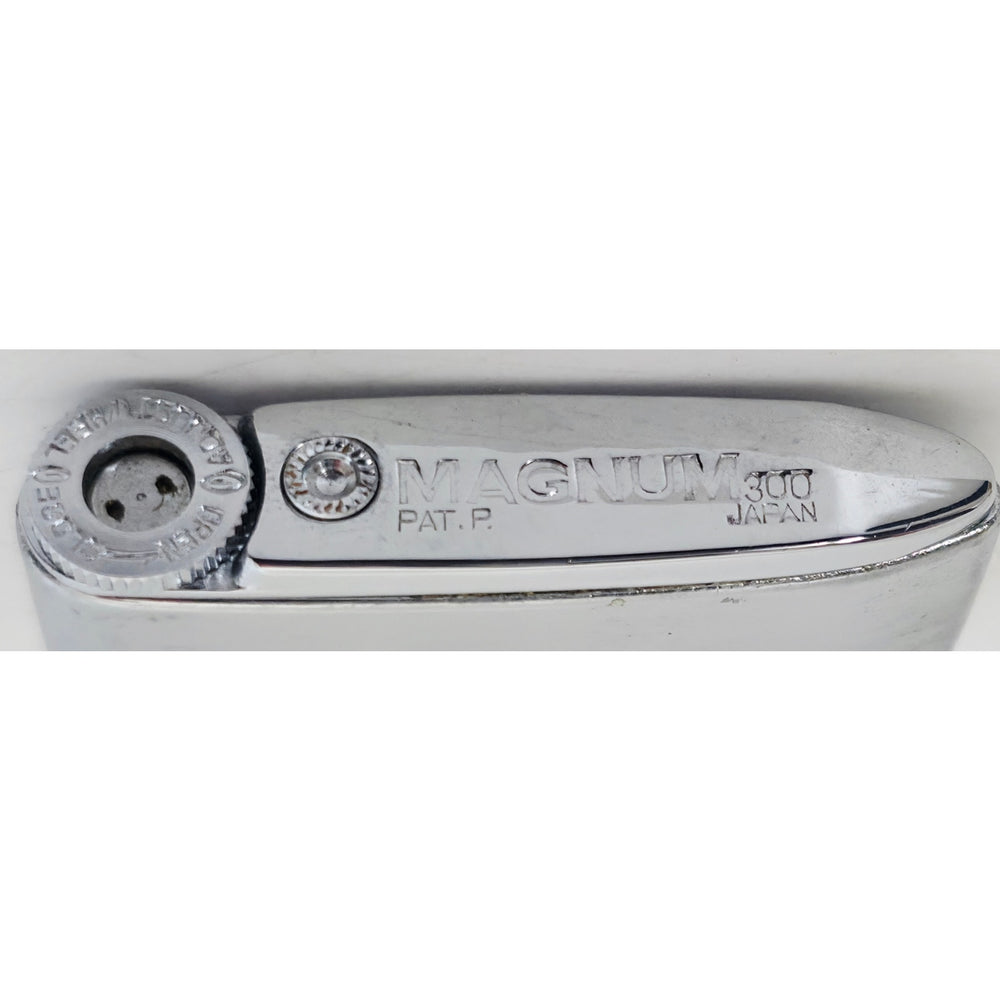 VINTAGE *NEW* 1960's Magnum 300 Silver Textured Super Lighter Japan