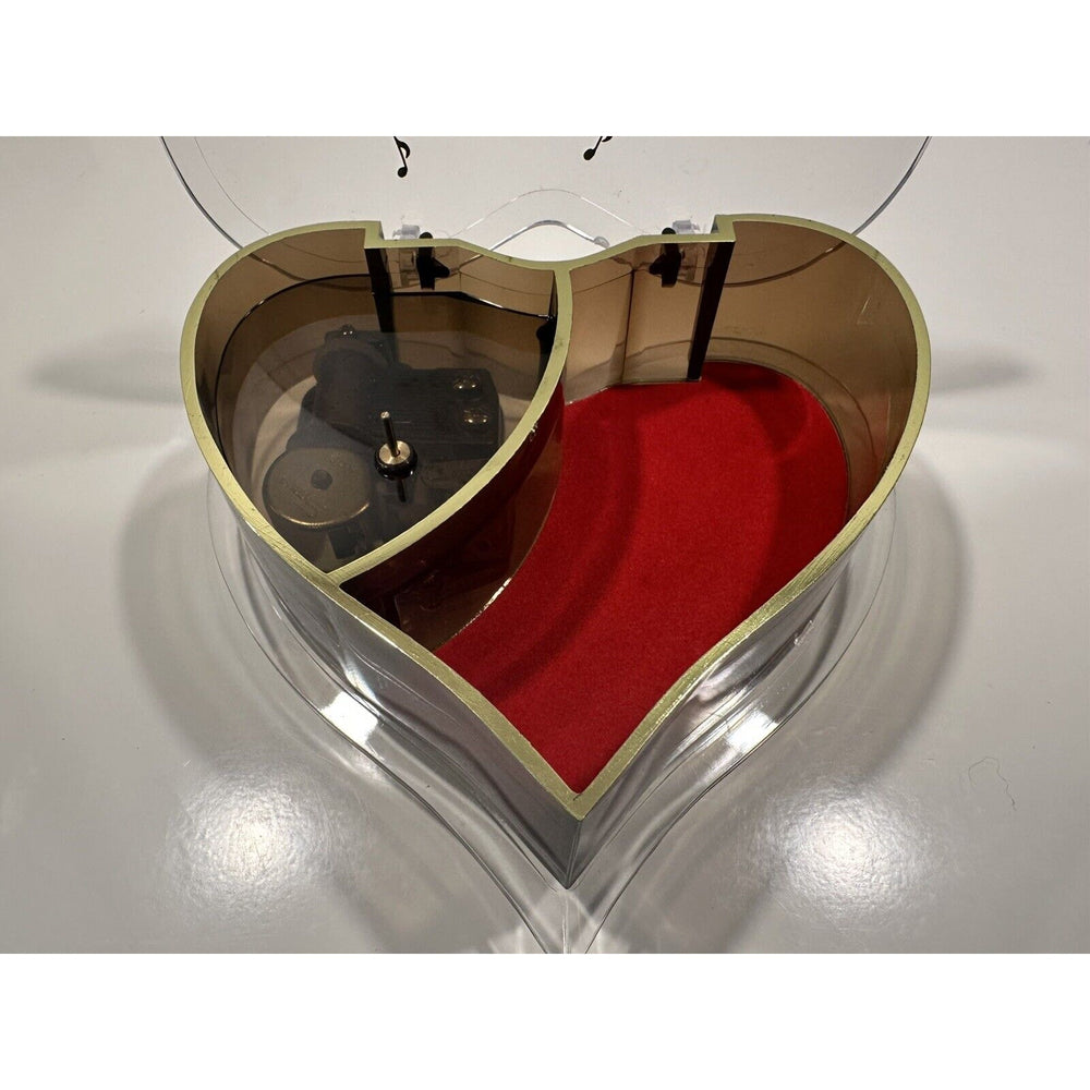 VINTAGE *NEW* Sankyo Heart Jewelry Music Box Plays "Light Up My Life"