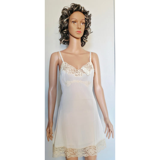 VINTAGE *NEW* 1960's Kayser Women's White with Cream Lace Trim Short Slip Size S