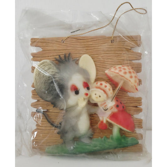 VINTAGE *NEW* 1960's Mouse & Girl Wall Decor