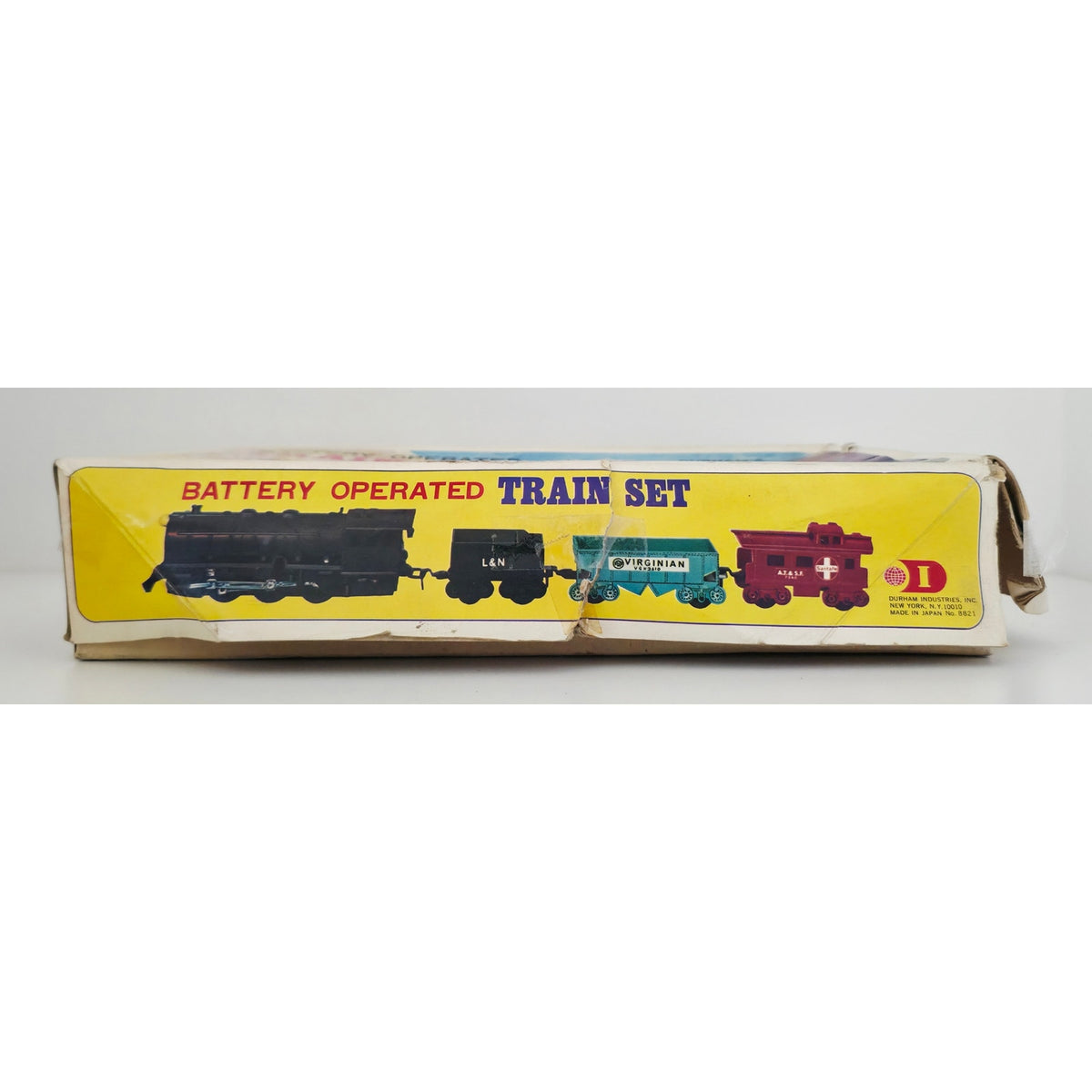 VINTAGE *PRISTINE* 1960s Durham's Battery Operated Toy Train Set Japan