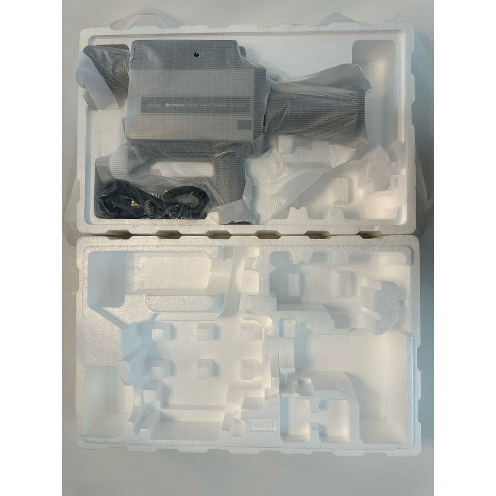 VINTAGE *NEW* 1970's Hitachi VK-C770R Color Movie Video Camera Japan